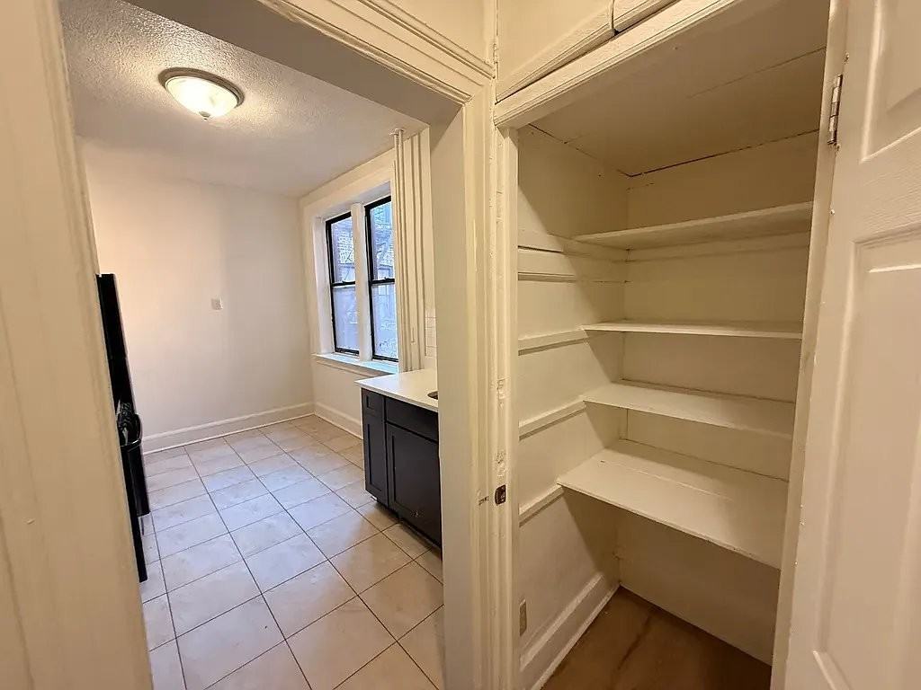 226 66th St #8 - Photo 7 of 9
