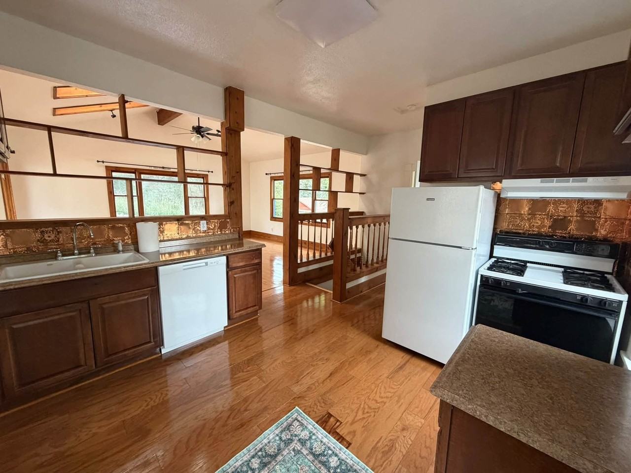 12 Maple Ln - Photo 5 of 16