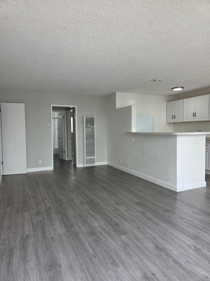 4715 S Slauson Ave #2 - Photo 2 of 8