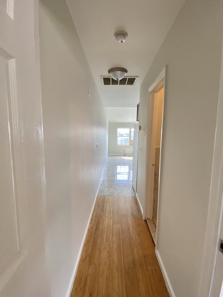 35 Port Ln #A - Photo 6 of 10