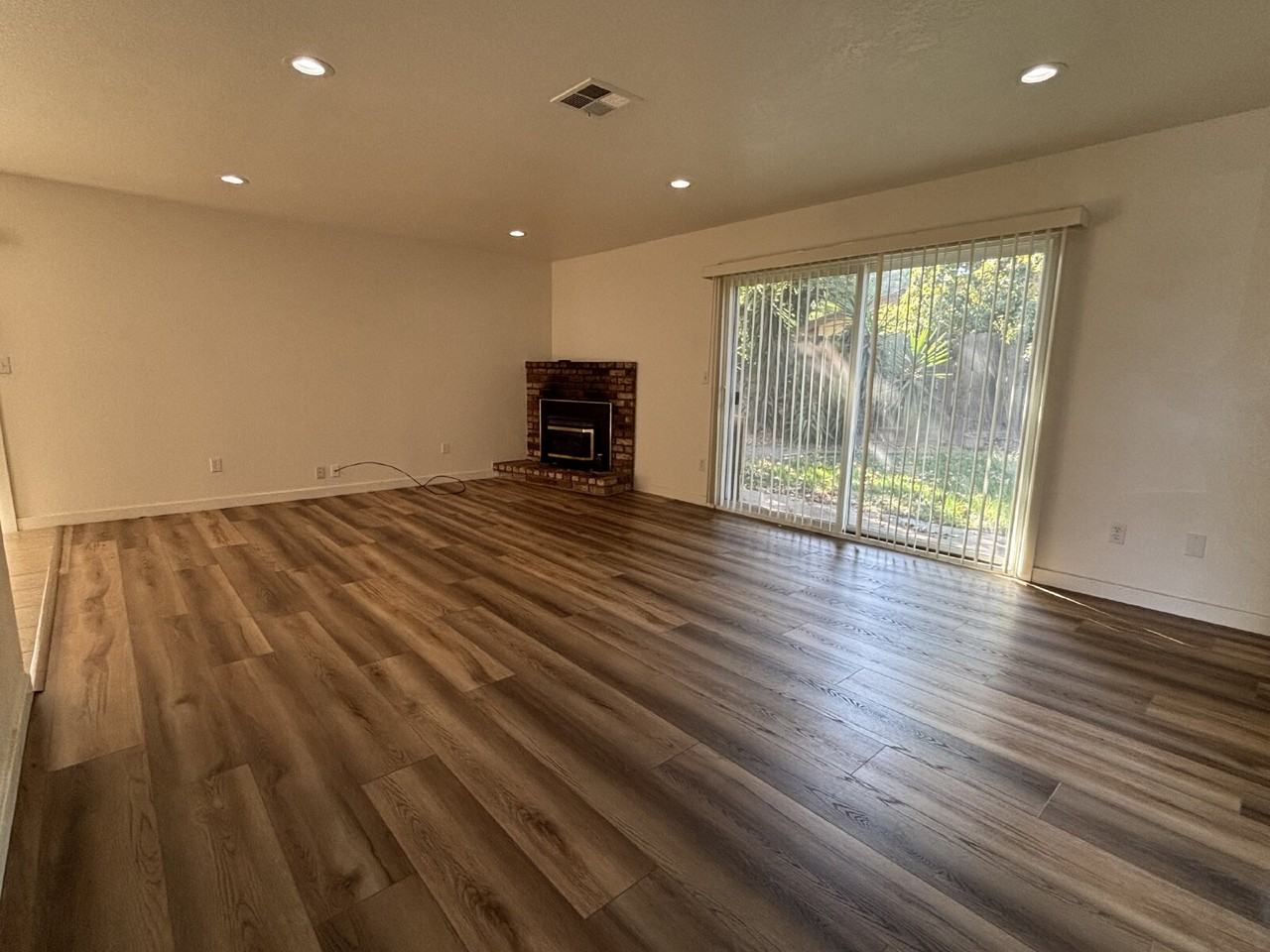 3045 Cedarwood Way - Photo 3 of 15