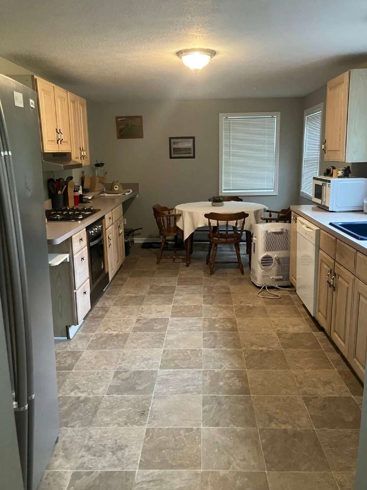 11671173 Macedon Center Rd - Photo 2 of 12