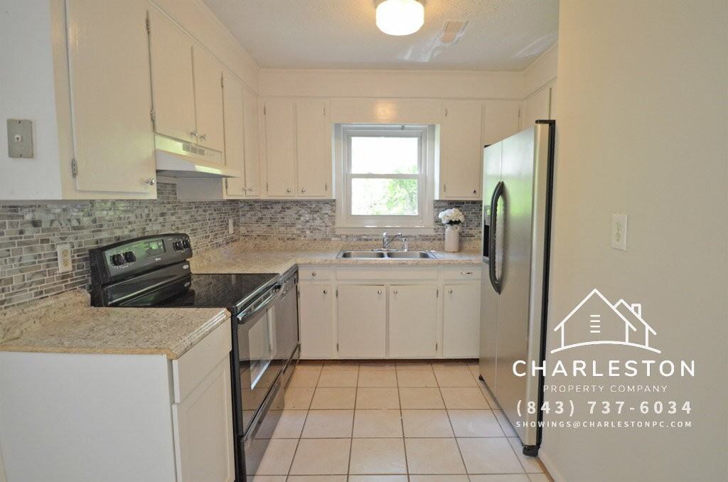 137 Red Cedar Dr - Photo 3 of 8