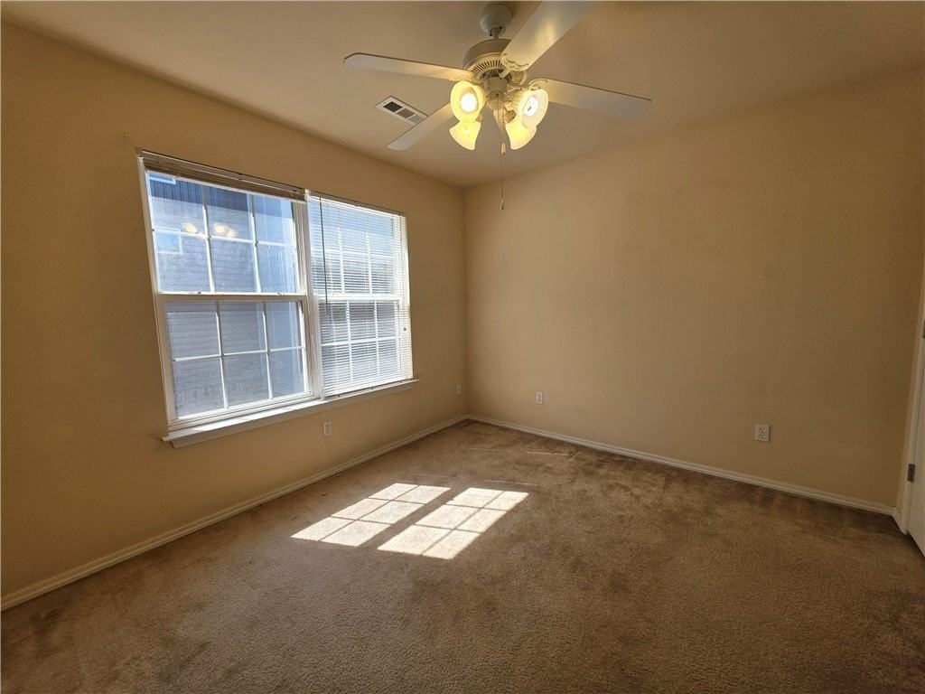 1459 W Junction St #5 - Photo 7 of 21