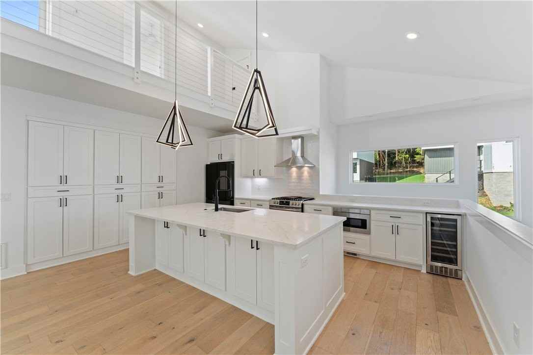 134 S Paddock Loop - Photo 4 of 31