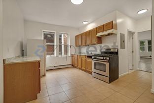 204 Magnolia St #3R - Photo 1 of 1