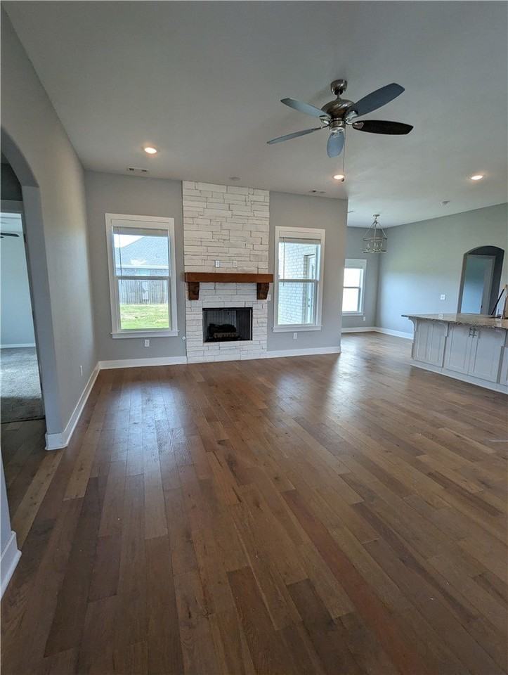 523 N Greylag Way - Photo 2 of 15