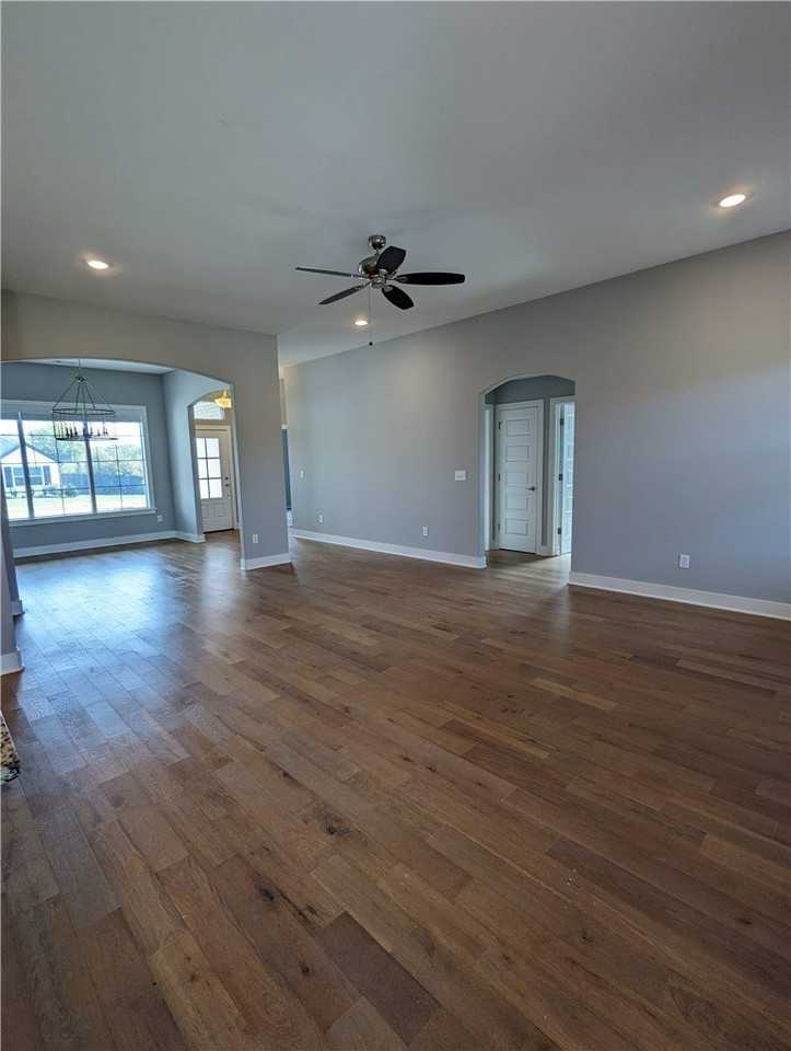 523 N Greylag Way - Photo 3 of 15