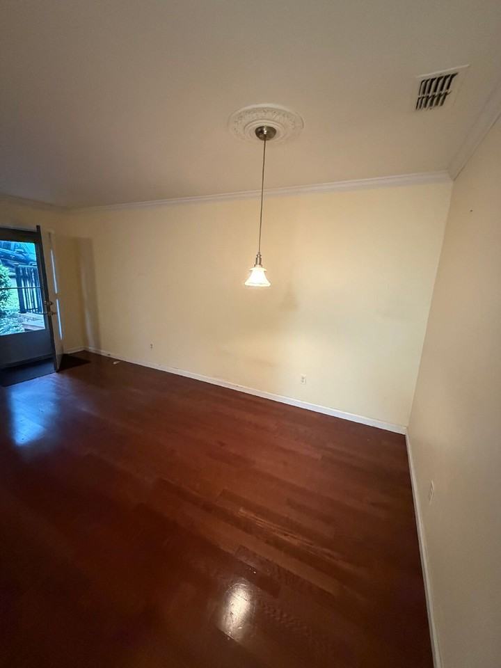2017 Gardenbrook Ln - Photo 5 of 21