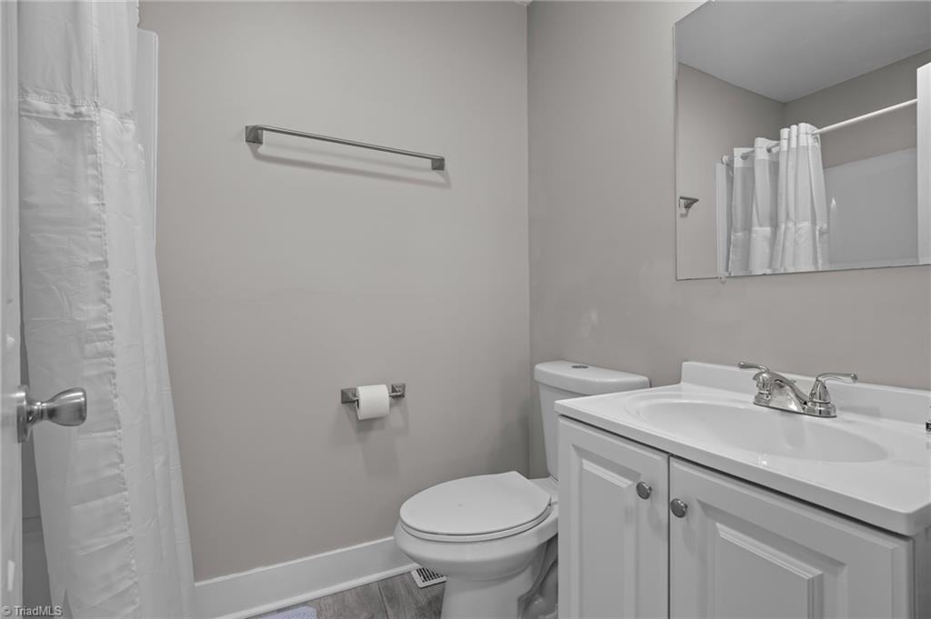 156 Rosedale Cir - Photo 5 of 28