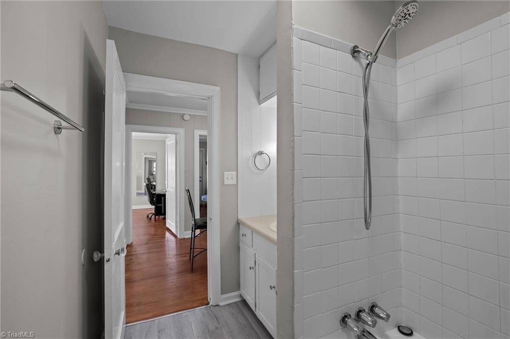 156 Rosedale Cir - Photo 7 of 28