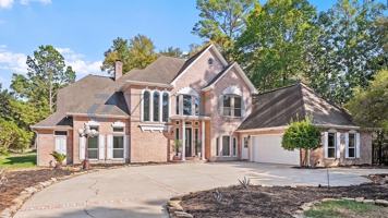 featured image of 3230 Lake Island Dr