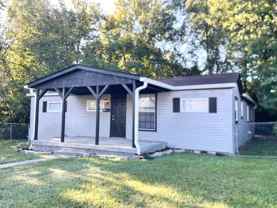 2631 Wade St - Photo 1 of 1