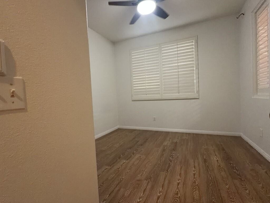 11289 Creekdale Way - Photo 5 of 18