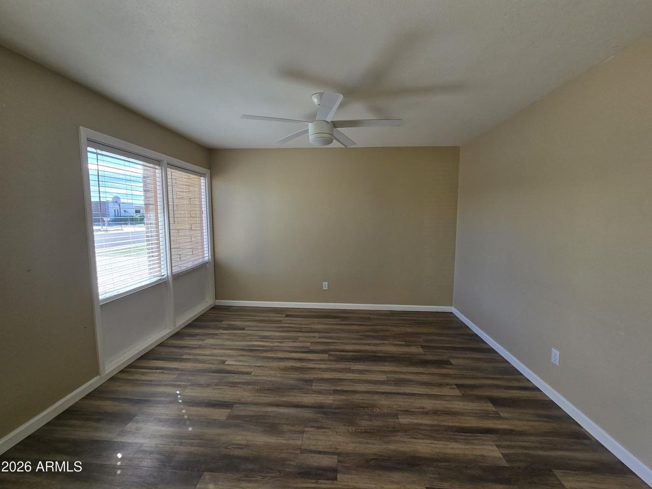 400 S Paladin Cir - Photo 4 of 22