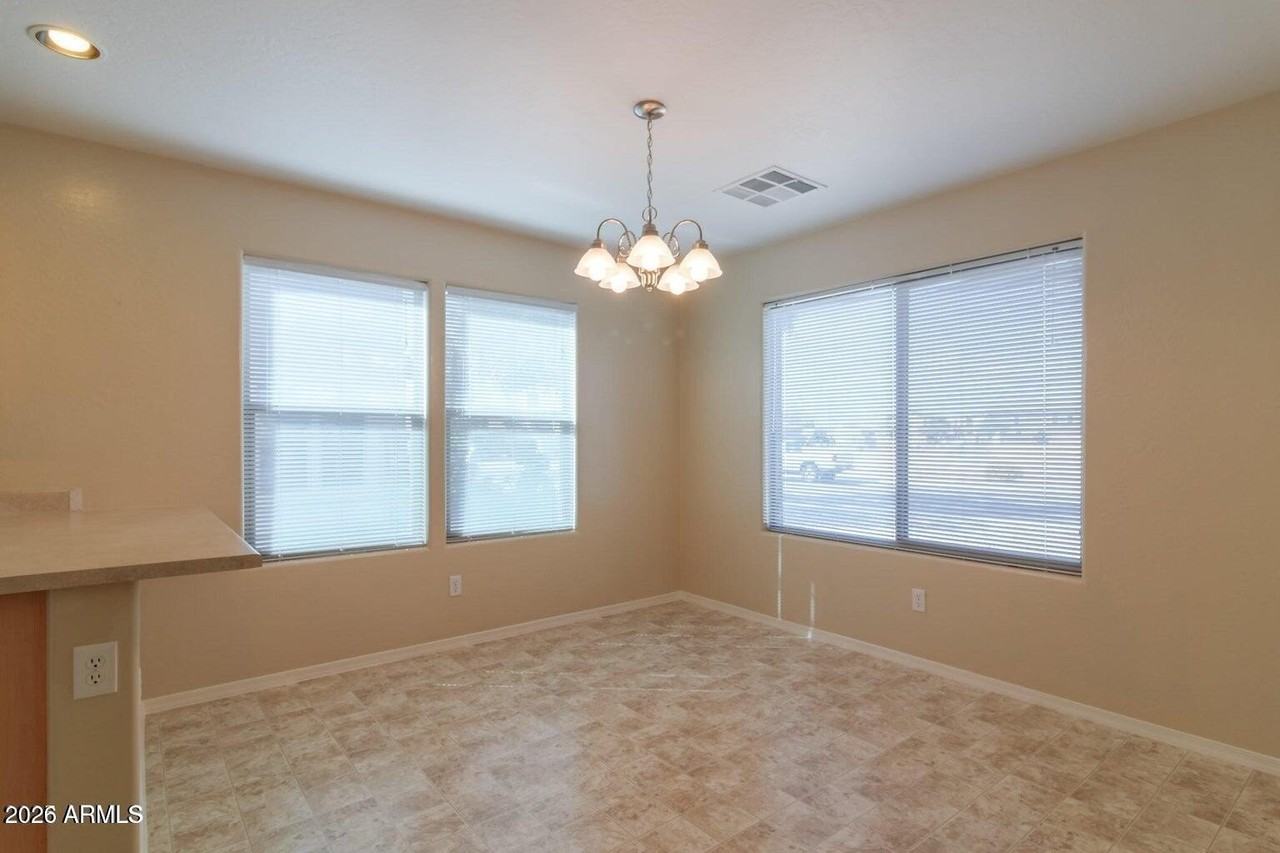 11323 E Wallflower Ln - Photo 6 of 14