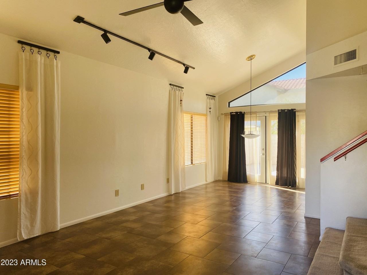18414 N 44th Way - Photo 3 of 24