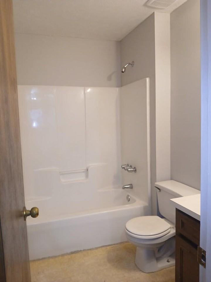 909 Washington Ave #2 - Photo 4 of 14