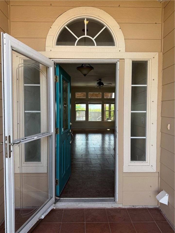 14005 Coquina Bay Ave - Photo 3 of 32