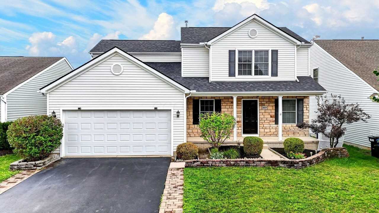8839 Meadow Grass Ln - Photo 3 of 50