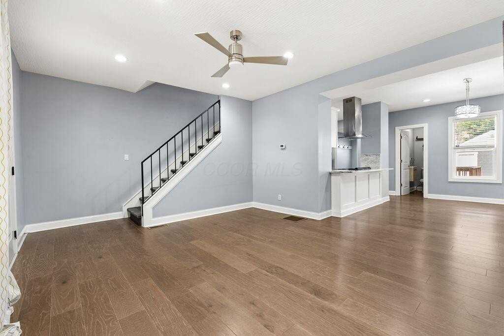 129 S Terrace Ave - Photo 6 of 45