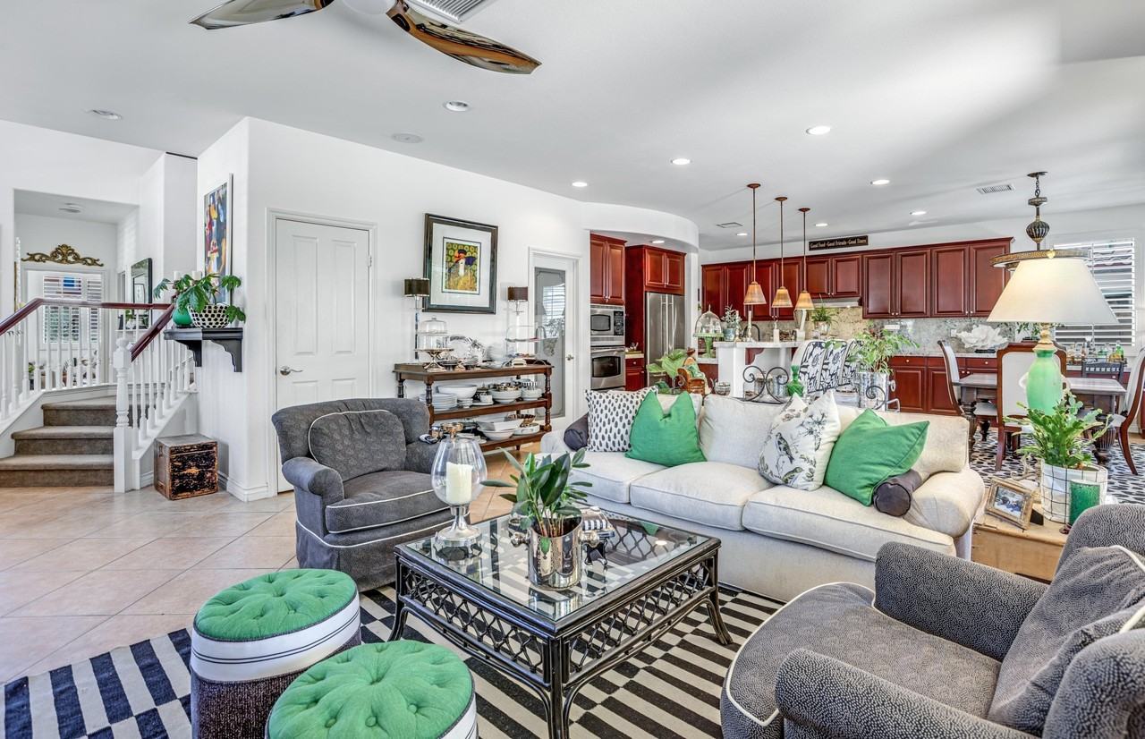 437 Monte Vis - Photo 3 of 40