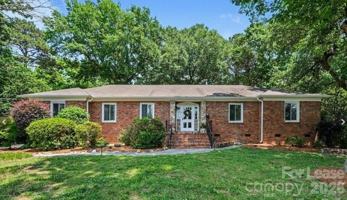 featured image of 6641 Brookmeade Dr