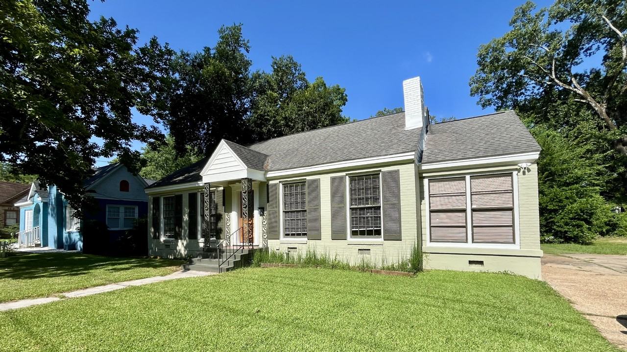 3917 N State St - Photo 3 of 31