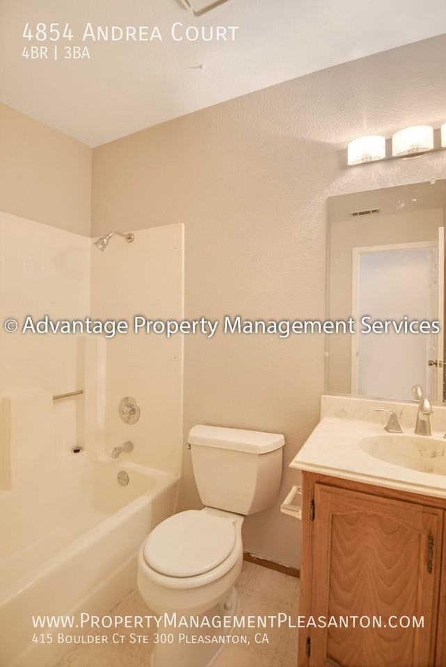 4854 Andrea Ct - Photo 6 of 19