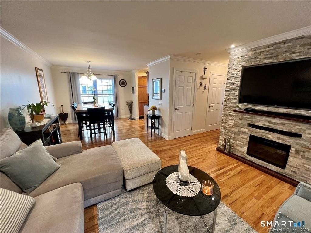 42 Stuart Ave #B2 - Photo 2 of 23