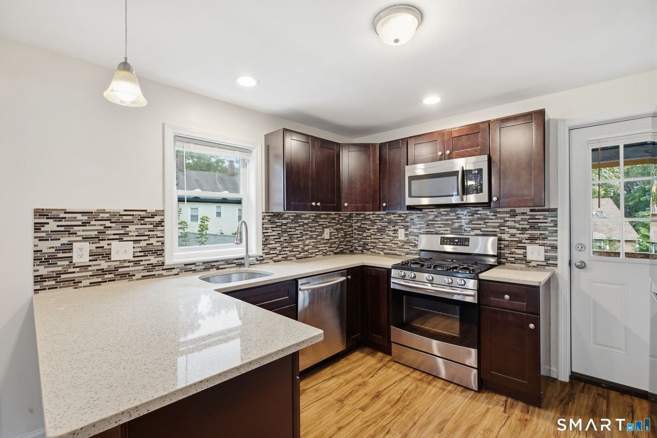143 Kneen St #2