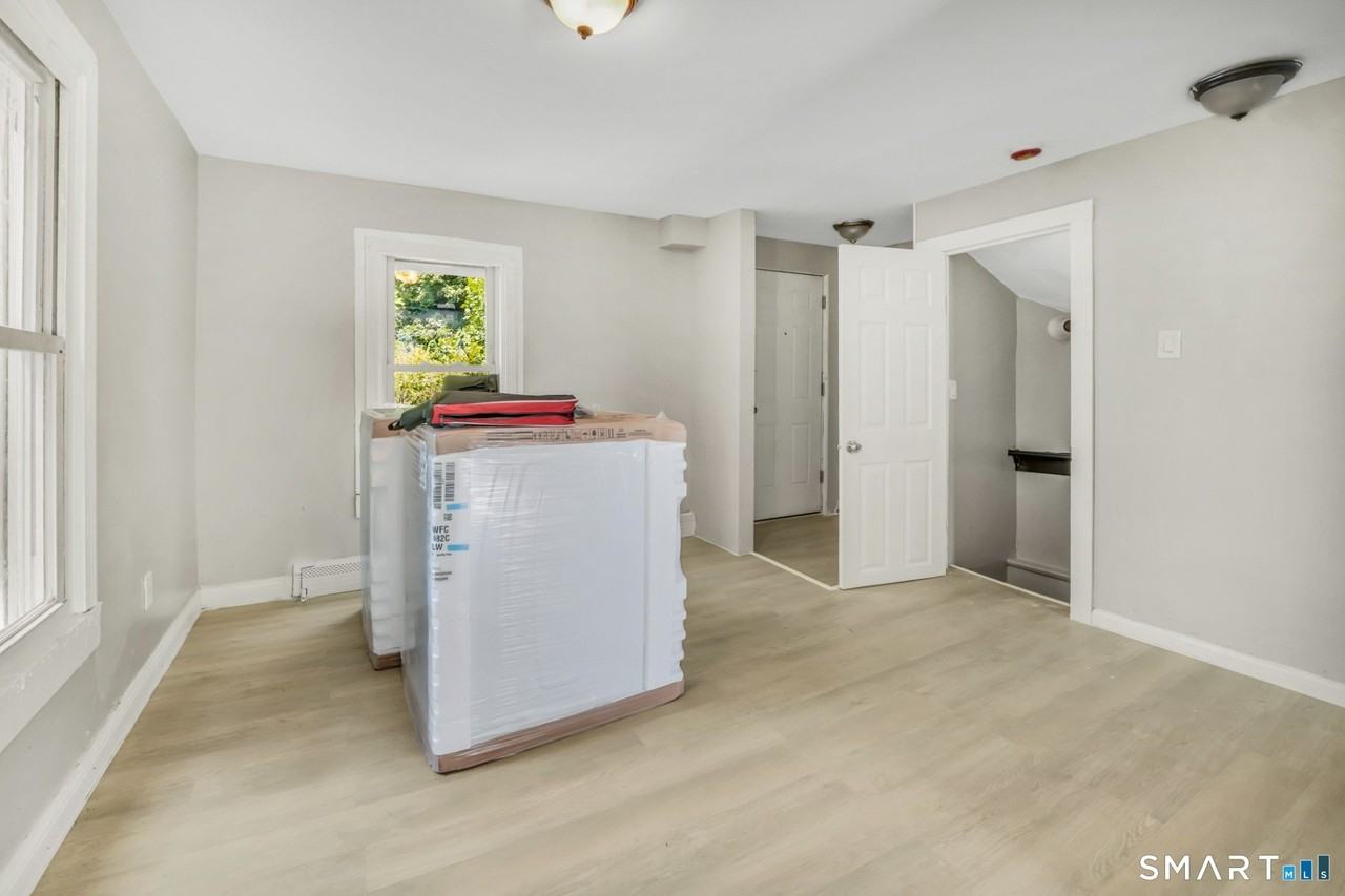 58 High St - Photo 3 of 7