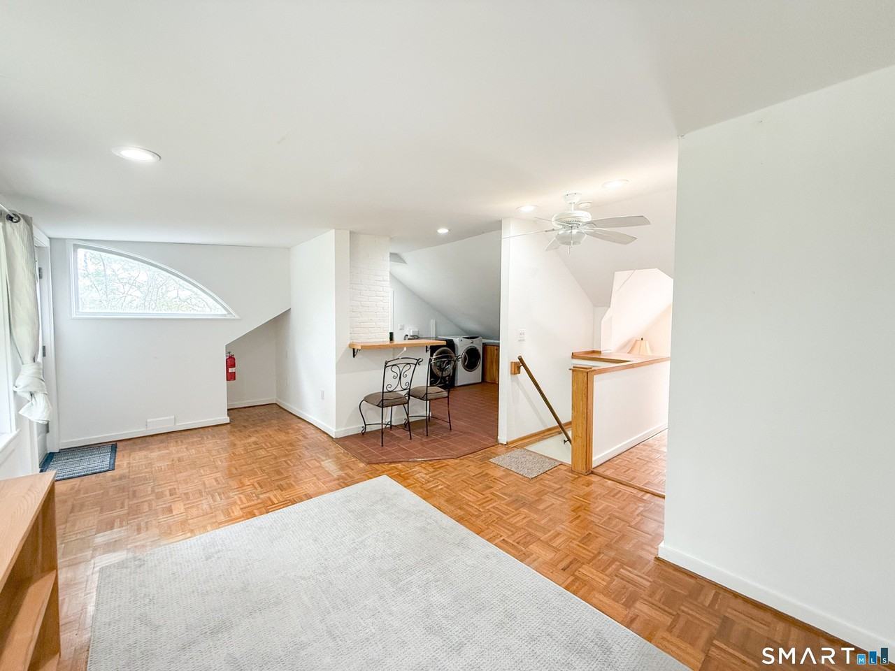 51 Franklin St - Photo 6 of 17