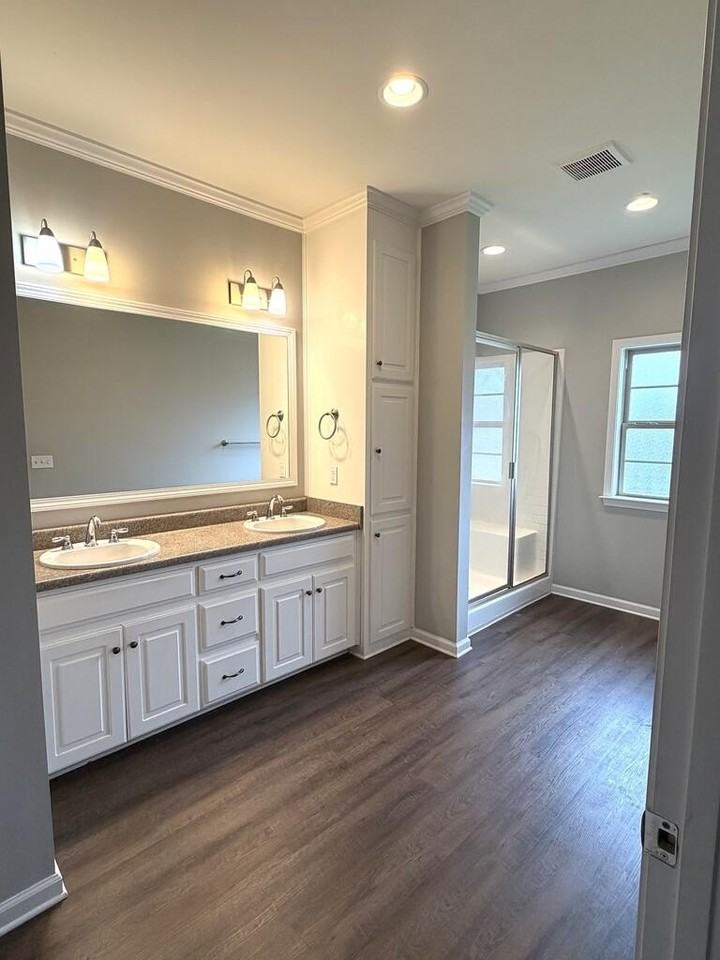 111 Bluffton Rd - Photo 2 of 4