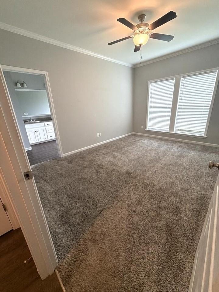 111 Bluffton Rd - Photo 4 of 4