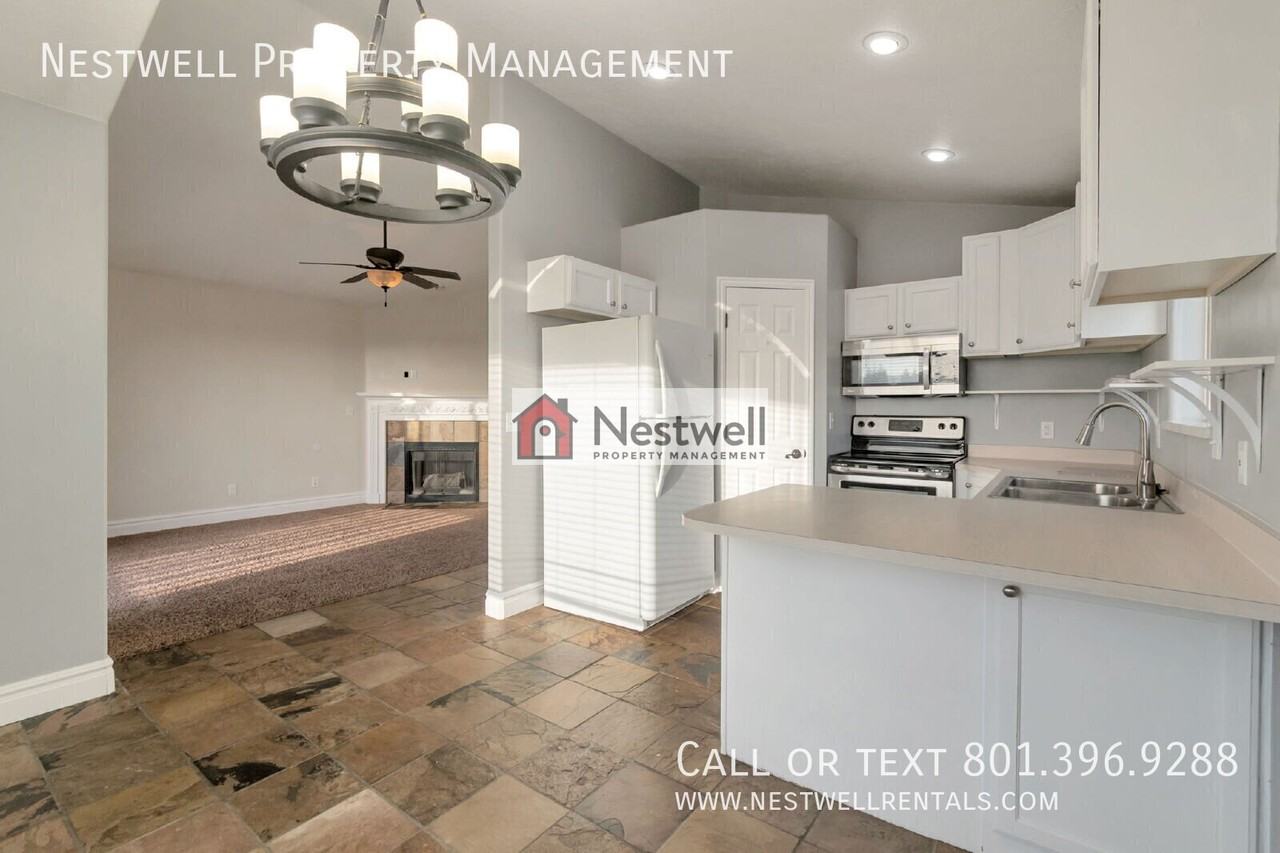 1383 S Slate Canyon Dr - Photo 2 of 29