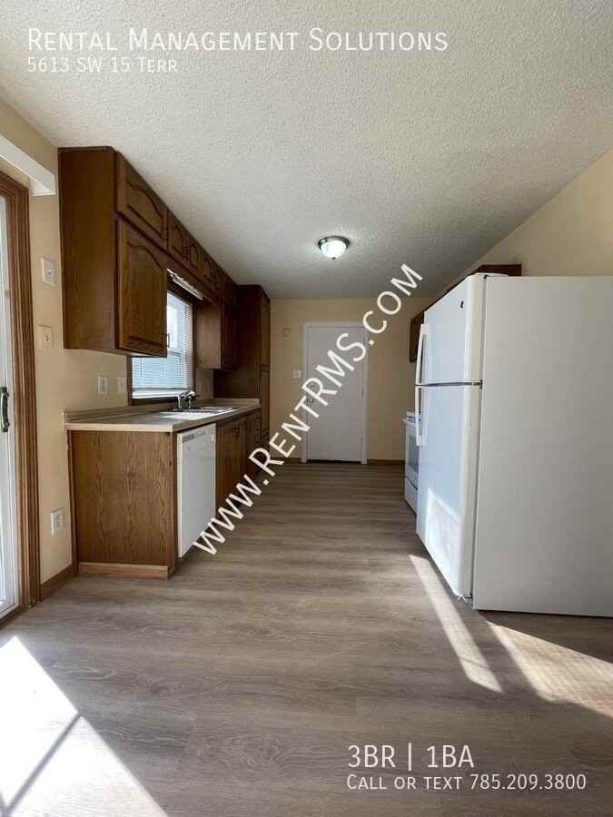 5613 Sw 15th Ter - Photo 2 of 11