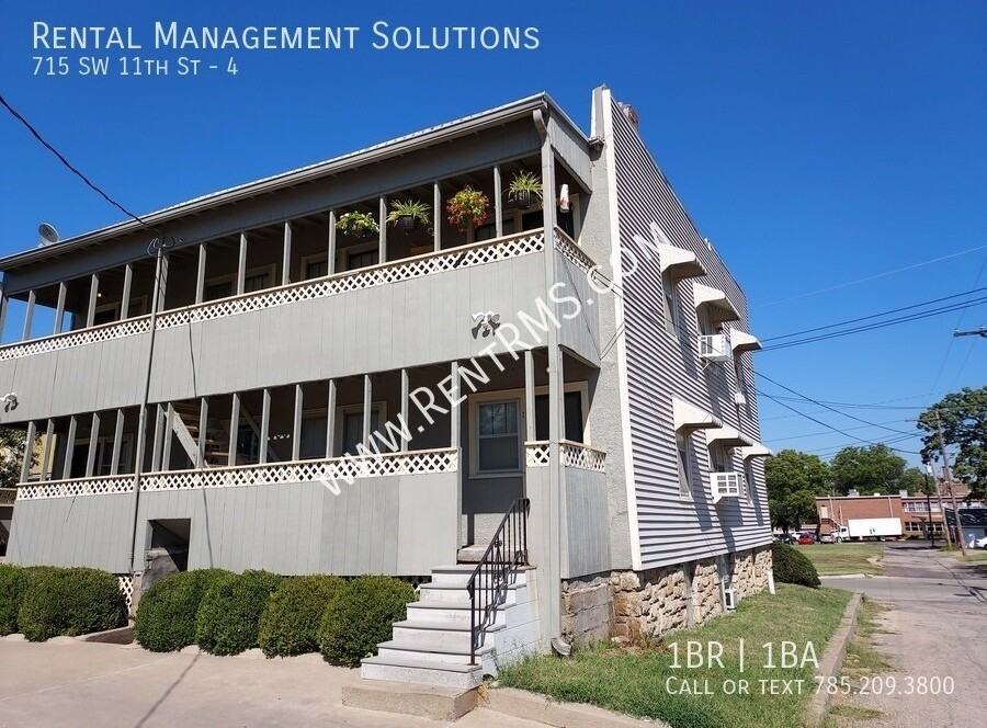 715 Sw 11th St #4 - Photo 2 of 19