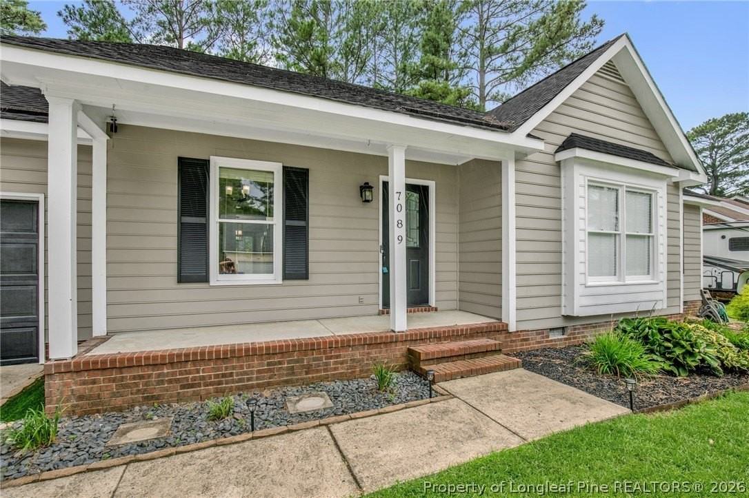 7089 Tollhouse Dr - Photo 3 of 34