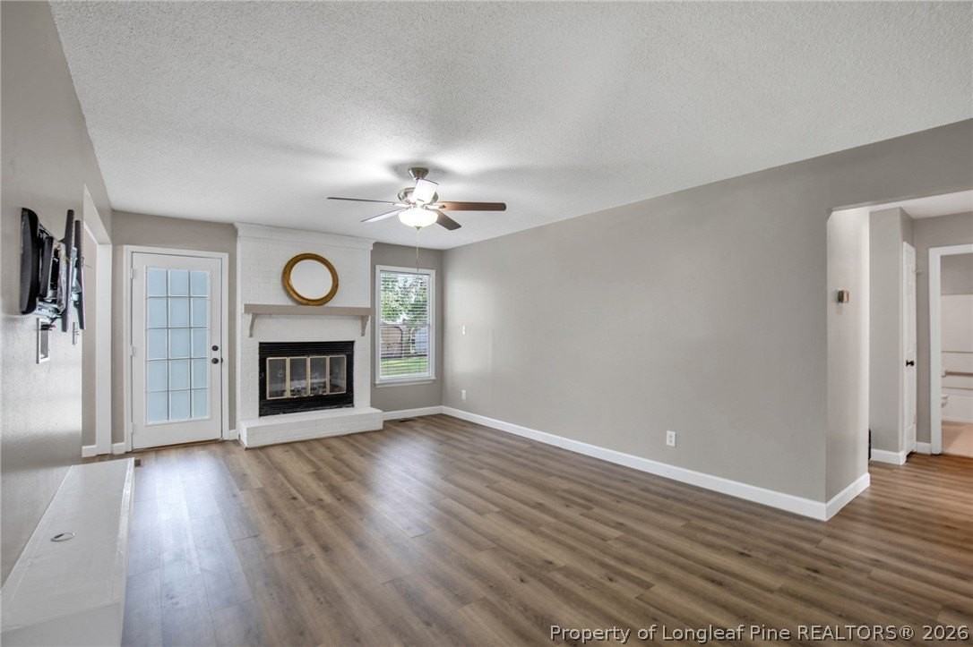 7089 Tollhouse Dr - Photo 5 of 34
