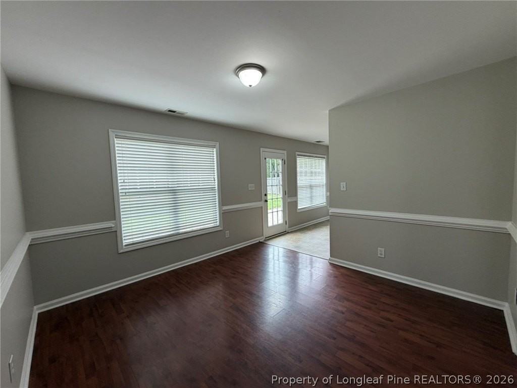224 Fallingleaf Dr - Photo 6 of 25