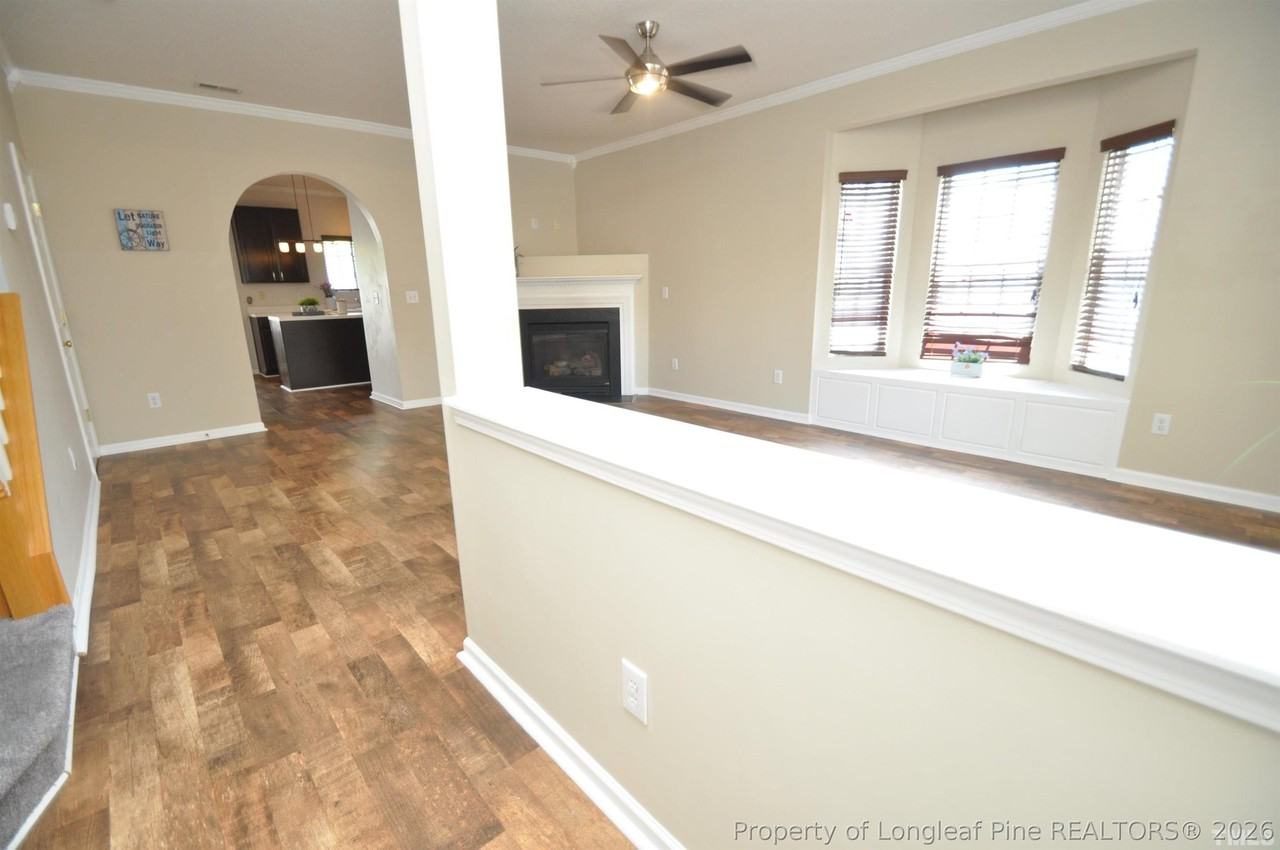 2820 Gross Ave - Photo 2 of 42