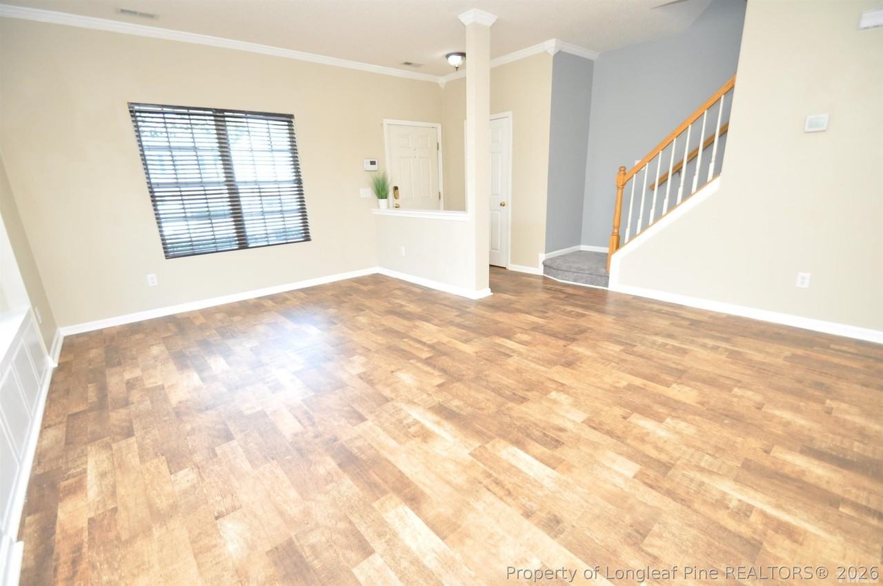 2820 Gross Ave - Photo 5 of 42