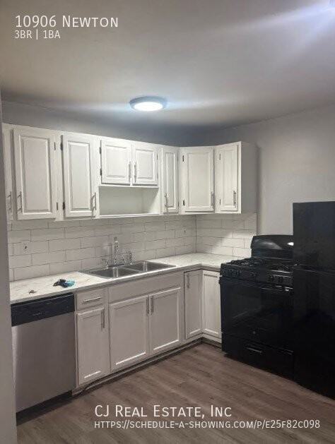 10906 Newton Ave - Photo 2 of 6