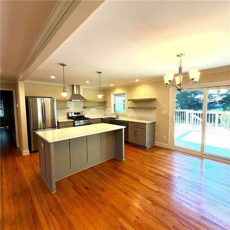 3138 Wiltshire Dr - Photo 3 of 23