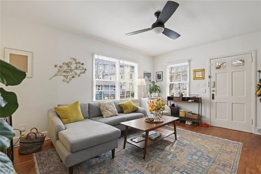 335 Ponce De Leon Pl #D - Photo 2 of 10