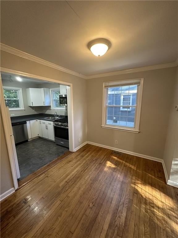 691 Daniel Ave - Photo 3 of 22