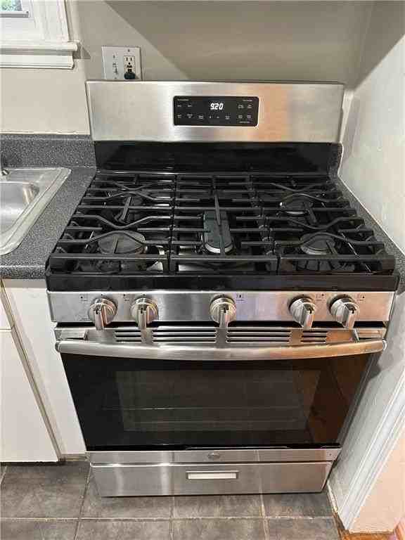 691 Daniel Ave - Photo 5 of 22