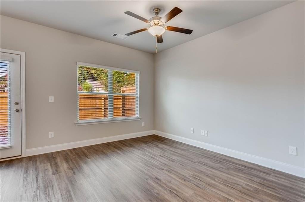 500 Rockfern Ct - Photo 3 of 18