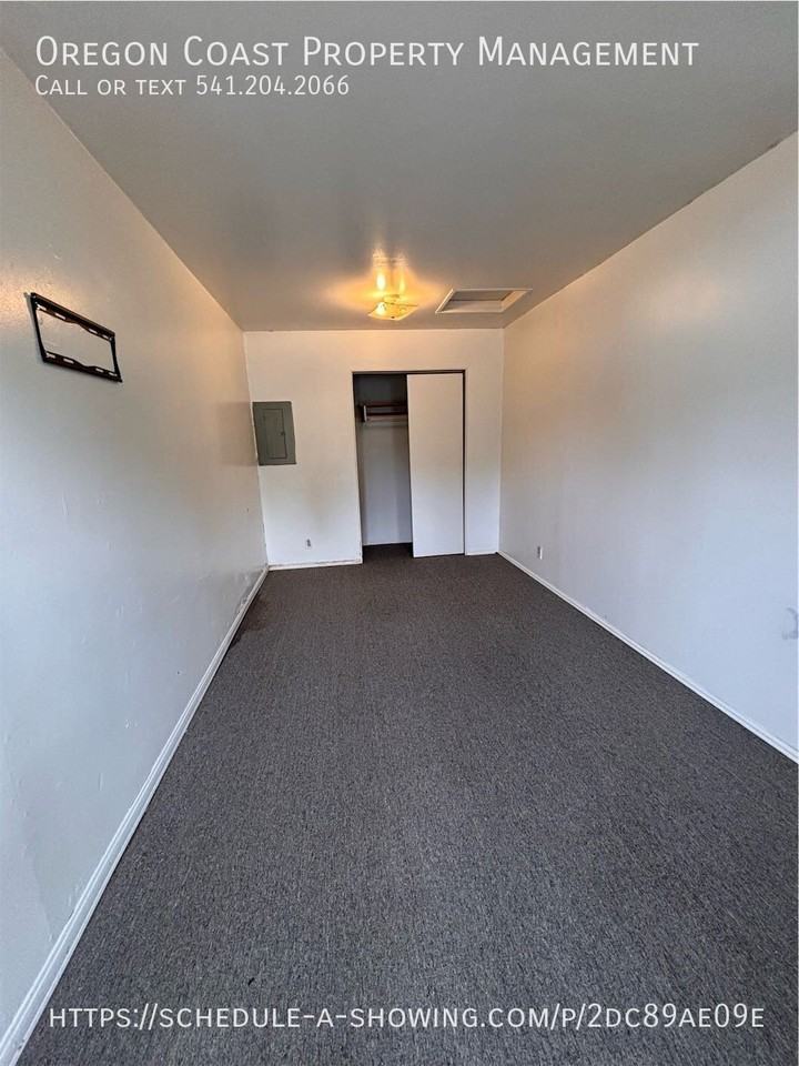1248 Sw 62nd St #1248 - Photo 7 of 9